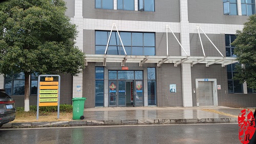 中南制藥機械廠成功交付電子數(shù)粒機至湖南善爾保健食品有限公司，并順利完成現(xiàn)場指導(dǎo)培訓(xùn)調(diào)試